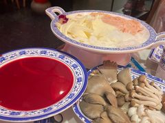 -哥老官重庆美蛙鱼头(宝山龙湖店)