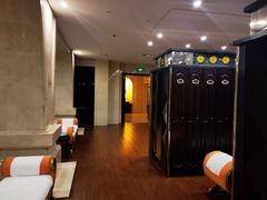 -碧中海汤泉汗蒸酒店