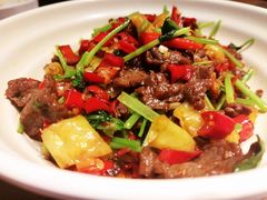 小炒黄牛肉-胡桃里音乐酒馆(海雅缤纷城店)
