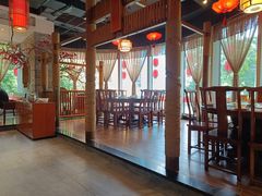 -万重锦·人文川菜馆(骡马市店)