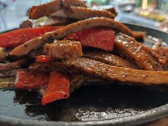 -天天向上素食餐厅(五台山店)