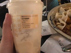 -奈雪的茶(湖滨银泰in77C区PRO店)
