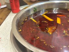 -肖肖酸萝卜鱼火锅(总店)