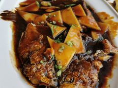 温式黄鱼烧年糕-柒园·三十年创意杭帮菜(龙湖滨江天街店)