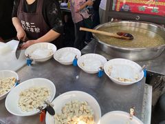 -何老二卤汁凉粉