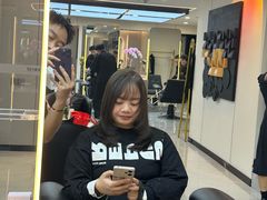 -鸿通城购物中心