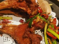 椒盐鸭下巴-避风塘(百联东郊店)