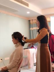-Eling伊林彩妆·化妆培训(河西奥体店)