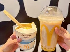 -麦当劳(假日广场店)