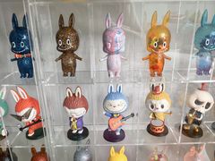 -泡泡玛特POPMART(蓝色港湾店)