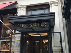 -Cafe Sacher(WIEN)