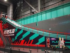-极限PLAY运动娱乐新世界·团建派对表演休闲馆·室内高空游乐园