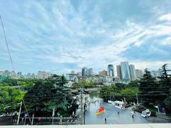 -包整·丝娃娃(一览甲秀楼风景店)