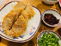 -毛辣果·贵州红酸汤牛肉火锅(西单店)