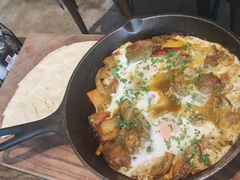 -ROAST coffee & eatery