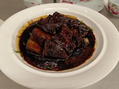 招牌焦糖黑叉烧-维园悦谱·海派家常菜(乌鲁木齐南路店)