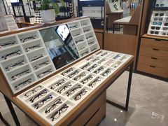 -MiRi明润眼镜·蔡司官方授权店(星光荟店)