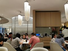 -香港百合居(LCM置汇旭辉广场店)