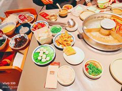 三拼锅底-巴奴毛肚火锅(大剧院店)