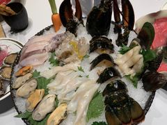 波龙姿造-红鼎豆捞·非遗鲍皇汤火锅(宝丰路店)