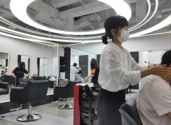 -ON STAR SALON