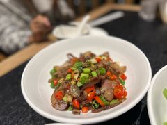 -鱼鲜饭香·招牌汽锅剁椒鱼头王