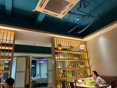 -聚友斋(陶瓷琉璃馆水晶街店)