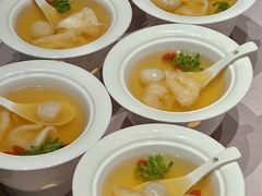 -黛遇·黛瓦宴花园餐厅