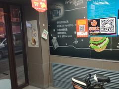 -华莱士·全鸡汉堡(四道街店)