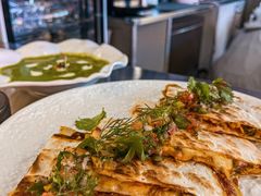 -LESCEDARS Brasserie Bistro香柏树