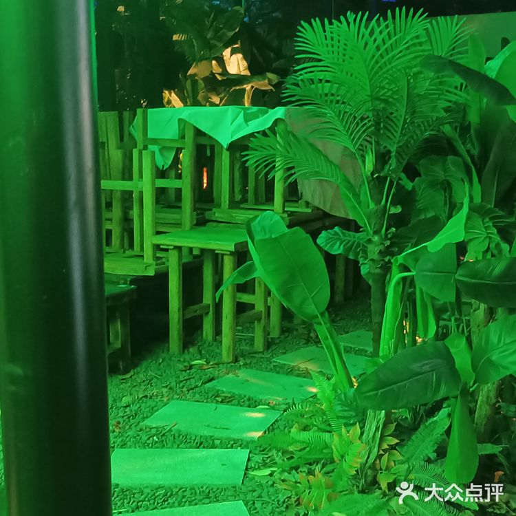 露营风的餐酒吧休闲放松好去处