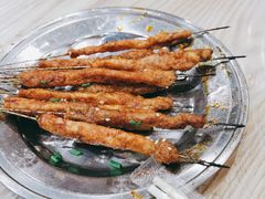 猪肉串-江城燕子大排档(江汉路步行街店)
