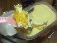 -蜜蜂小象·榴莲千层蛋糕(时代汇11栋店)