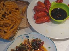 -石牌岭小亮蒸虾•湖北老字号(左岭店)