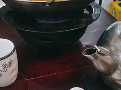 -余杨鸭鸭餐厅