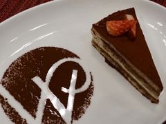 -WOLFGANG PUCK KITCHEN & BAR(迪士尼小镇店)