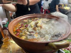 -威邵鸡煲(西华路总店)
