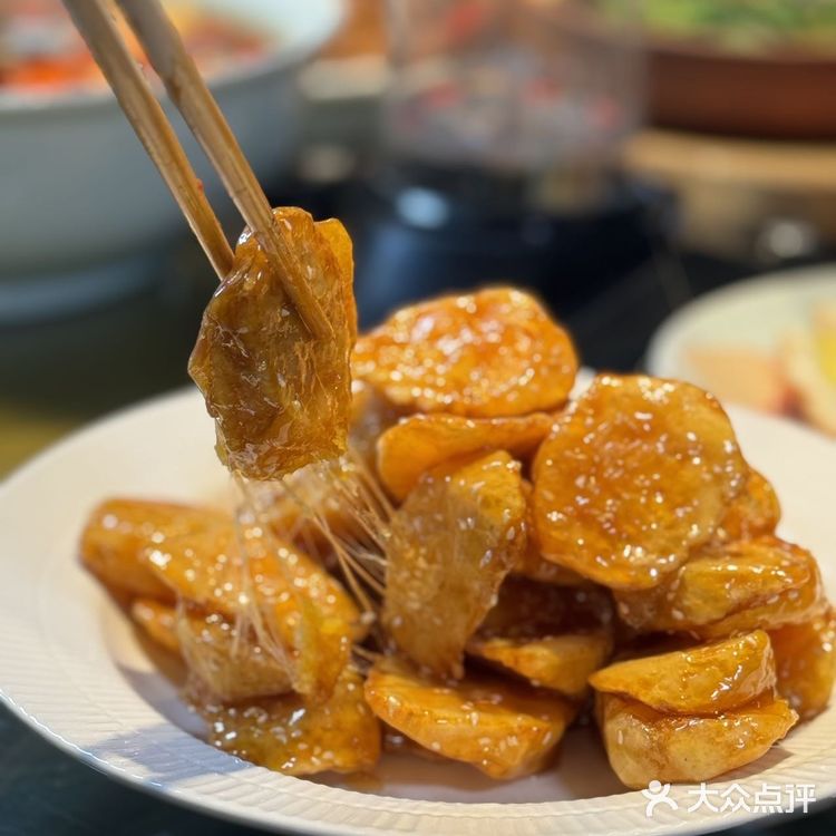 想不到..家附近的燕郊烧鸽子都开19年了