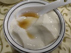 -鹏城人家海鲜酒家·23年老字号(较场尾店)