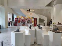点击看大图 -唯一旅拍·颂当代影像艺术中心(上城店)