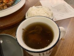 茶树菇龙骨汤-先记烧鹅王·本地粤菜(福永店)