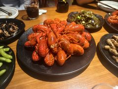 -金陵一哥龙虾馆(三牌楼总店)