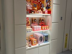 -泡泡玛特POPMART(上海环球港店)