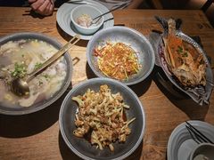 -蜜桃餐厅·伴山(湖滨商业街店)