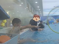 -龙格亲子游泳·水育早教运动中心(龙湾天街店)