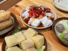 -黔二妞地摊火锅(龙华清湖店)