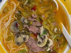 -粉小主·贵州酸汤牛肉粉(南京仙林金鹰店)