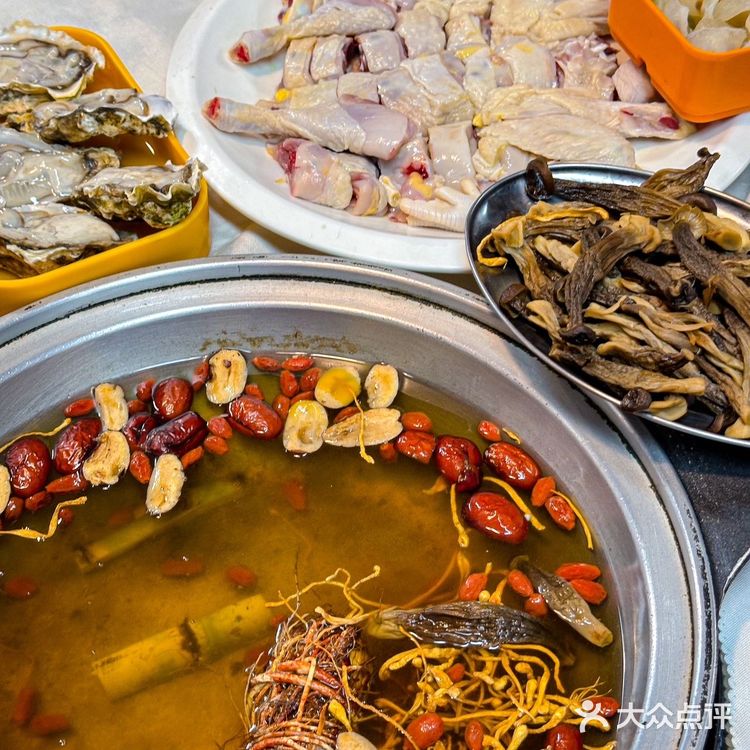 跟着本地人去的…谁喝谁知道🤫