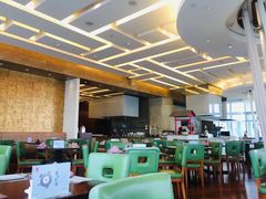 大堂-湖景知味西餐厅•自助餐• 轻食(南京金茂威斯汀大酒店)