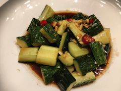 -肆季荟·SEASONS(江苏电视塔店)